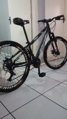 Vende-se bicicleta!
