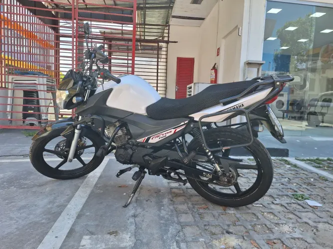 Yamaha Factor ano 2022 modelo 2023