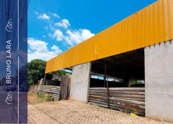 Galpão disponível para locação no Bairro JK - Igarapé/MG.