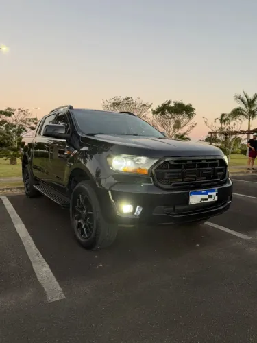 Ford Ranger Black 2.2 4X2 CD Diesel AUT 2023