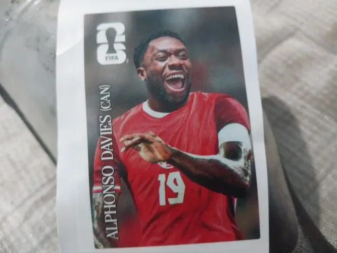 Figurinha Alphonso Davies Canadá Panini FIFA World Cup 2026