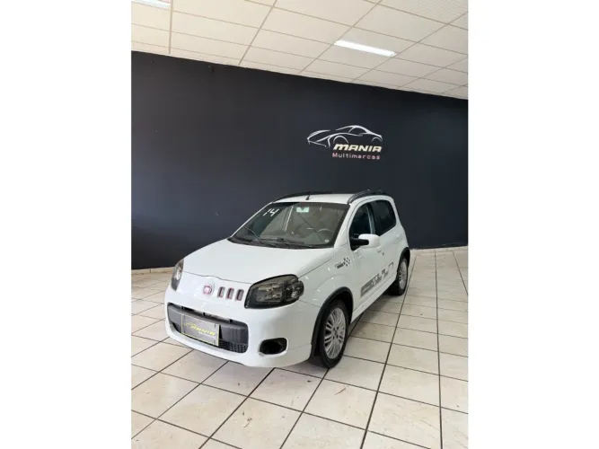 Fiat Uno Sporting 1.4 EVO Fire Flex 8V 4P 2014