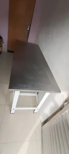 Mesa inox para produção de massas, pizzas , pães e produção de alimentos em geral
