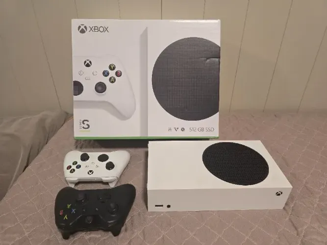 Xbox Series S 512GB na Caixa + Controle Extra Original