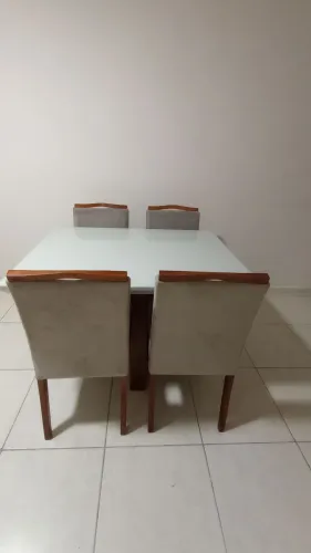 Mesa de vidro 