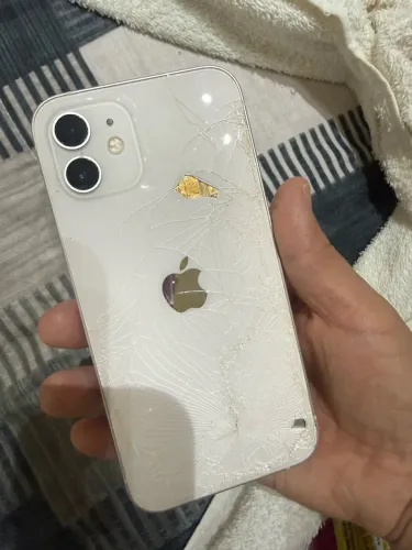iPhone 12