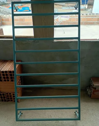 Grade de segurança para janelas
