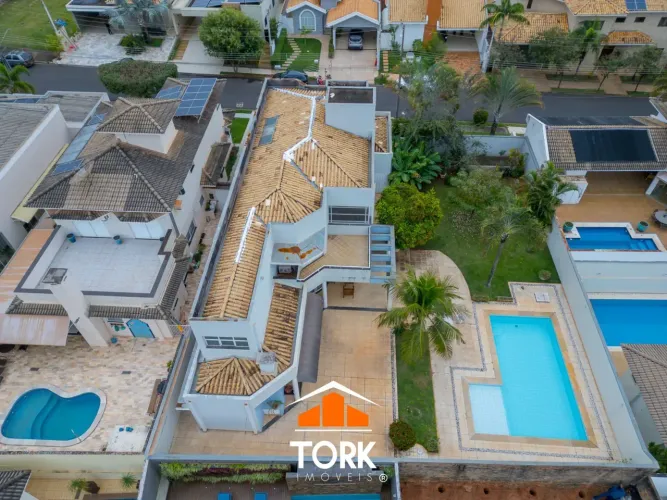 Damha II - Casa de 2 terrenos com 4 suítes!!