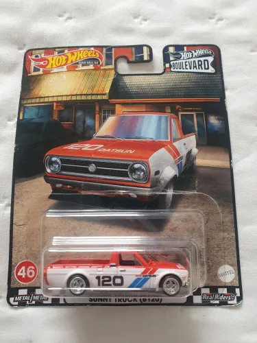 Hot wheels datsun sunny truck