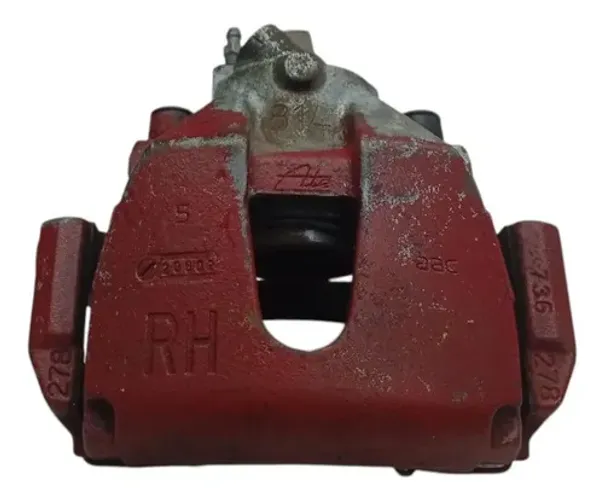 Pinça Dianteira Direita Volvo C30 2011 2012 Vermelho