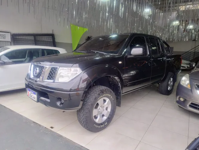 Nissan Frontier Se/se Strik CD 4X4 2.5 TB Dies. 2009