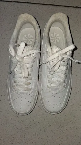 Tênis feminino Nike branco 36