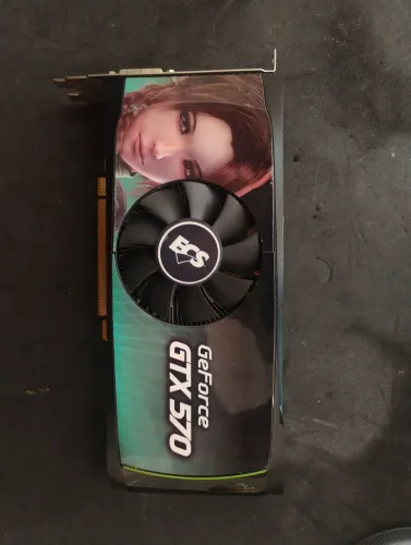 Placa de Vídeo GTX 570