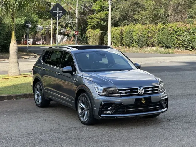 Volkswagen Tiguan Allspac R-line 350 TSI 2.0 4X4 2019