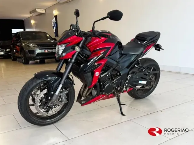 SUZUKI GSX-S750 A