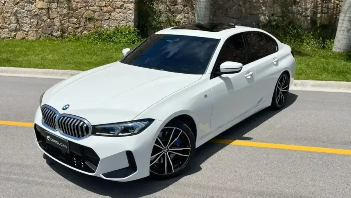 BMW 320I A Modern/sport TB 2.0/a.flex 16V 4P 2024