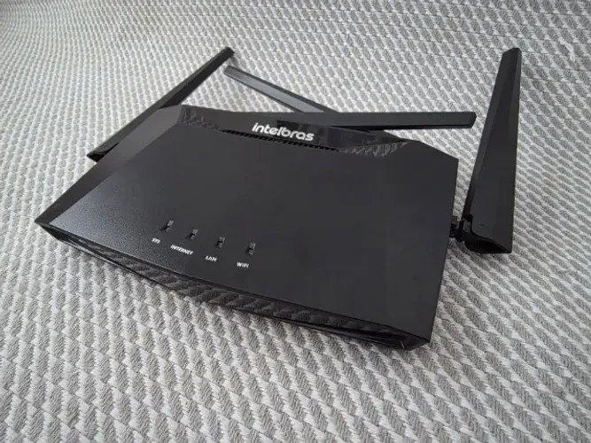 Roteador Intelbras Action RG 1200 Dual Band Gigabit + Fonte