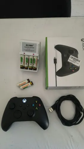 Controle Xbox original com nota fiscal.