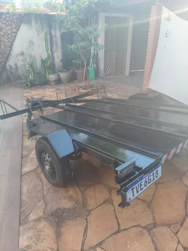 Carretinha para carregar moto