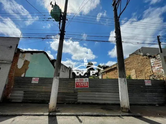 Terreno Centro de Guaratinguetá com 382 m² - venda por R$ 770.000 ou aluguel por R$ 3.000/