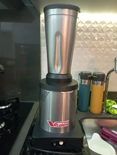 Liquidificador Baixa Rotação 2 Litros Vitalex