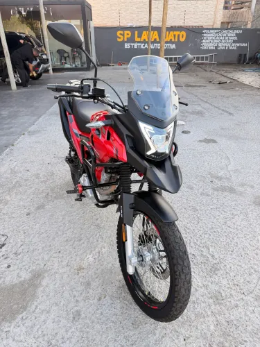 Avelloz Az160