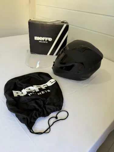Capacete Bieffe B40 Preto Tam. 56 + 2 Viseiras