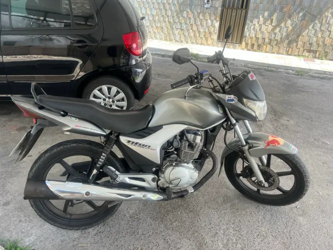 Honda titan 150 2011 !