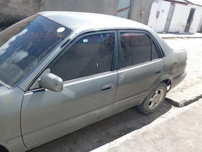 Toyota Corolla XEI 1.8/1.8 Flex 16V Aut. 2001