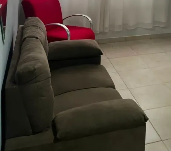 Vendo ou Troco por cama ou guarda roupa. 