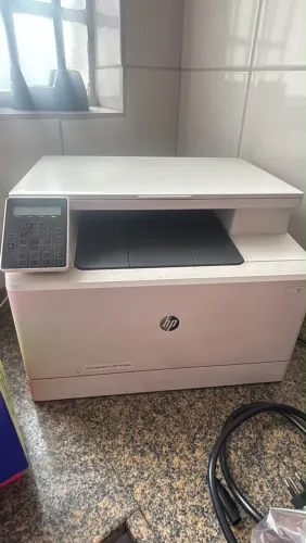 Impressora a Laser Jet Pro MFP M180nw