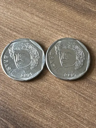 Duas moedas de 25 centavos 1994/1995 colecionável 