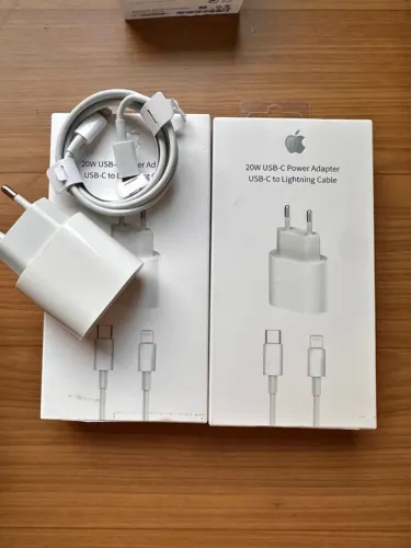 Carregador iPhone 20W Turbo com Cabo - Novo