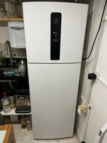 GELADEIRA IF43 390L ELECTROLUX 127v
