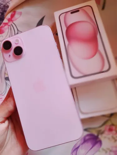 iPhone 15 plus