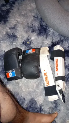 Luva de box e caneleira