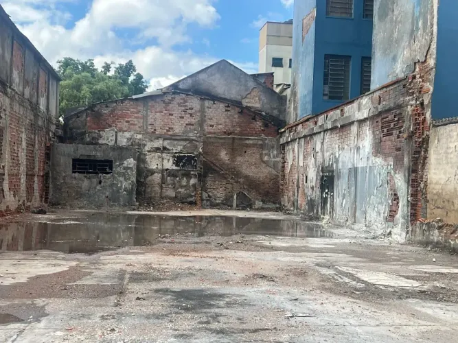 TERRENO COMERCIAL - Cambuci - São Paulo - SP - 499m² área útil