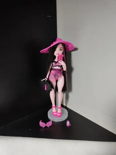Boneca Monster High Draculaura Scare-Adise Island Completa