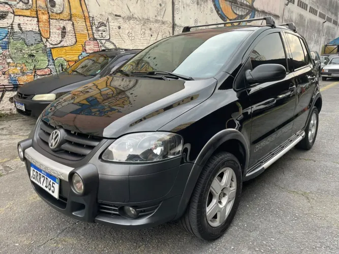 Volkswagen Crossfox 1.6 MI Total Flex 8V 5P 2010