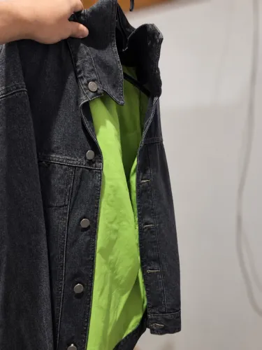 Jaqueta jeans TNG M escura com forro verde