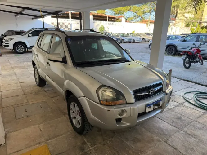 Hyundai Tucson 2.0 16V Aut. 2011