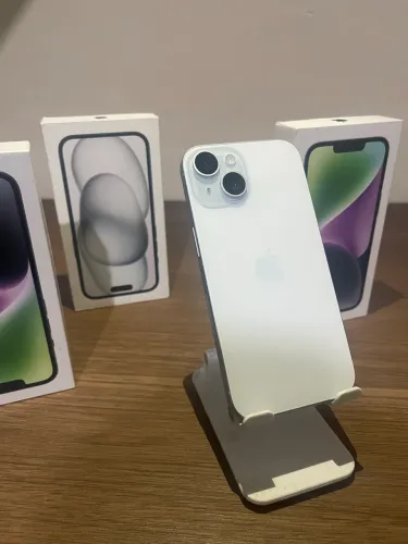 iPhone 15 128 gigas Silver