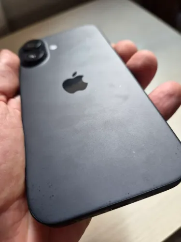 iPhone 16 128gb preto