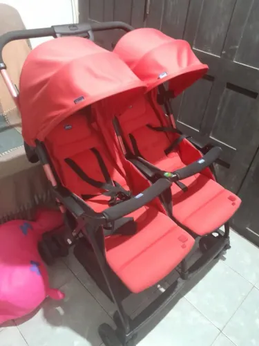 Carrinho de bebê para Gêmeos