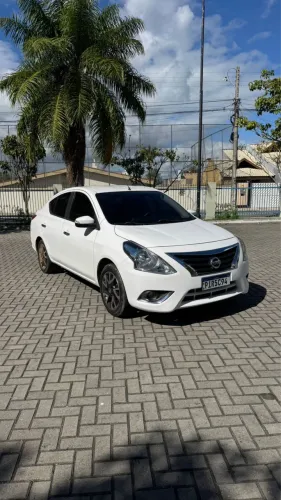 Nissan Versa SL 1.6 16V Flexstart 4P Aut. 2017