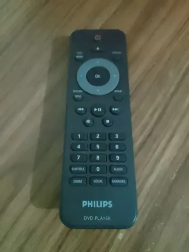 Controles Panasonic e Philips