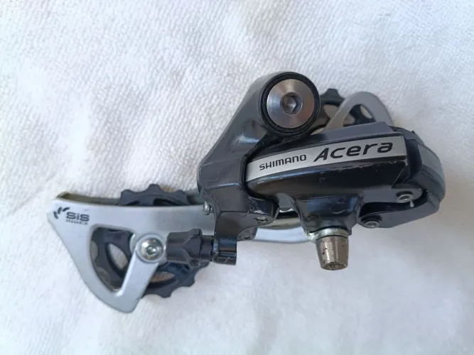 Câmbio traseiro Shimano Acera RD-M360