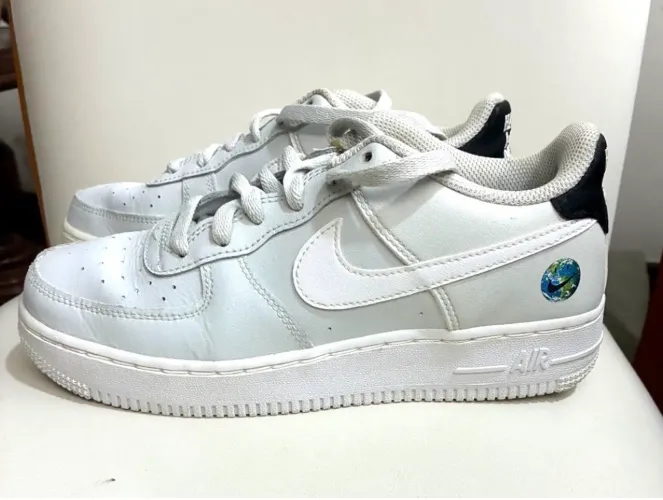 Tênis Nike edição especial usado poucas vezes have a Nike day
