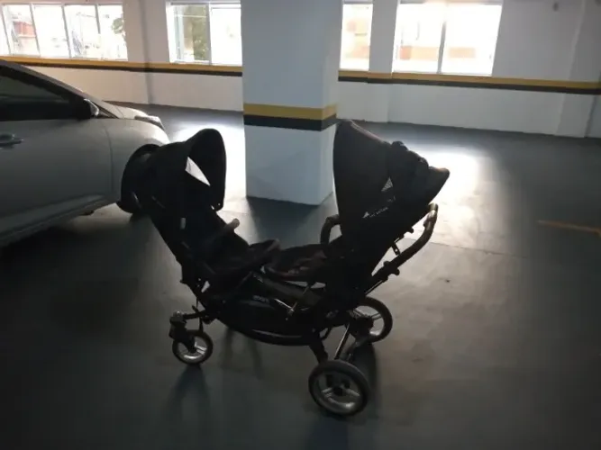 Carrinho de gêmeos abcdesign completo, vom bebês confortos que acoplam