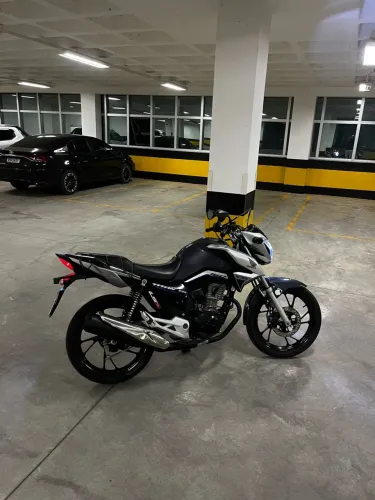 Vendo CG 160 Titan 2023